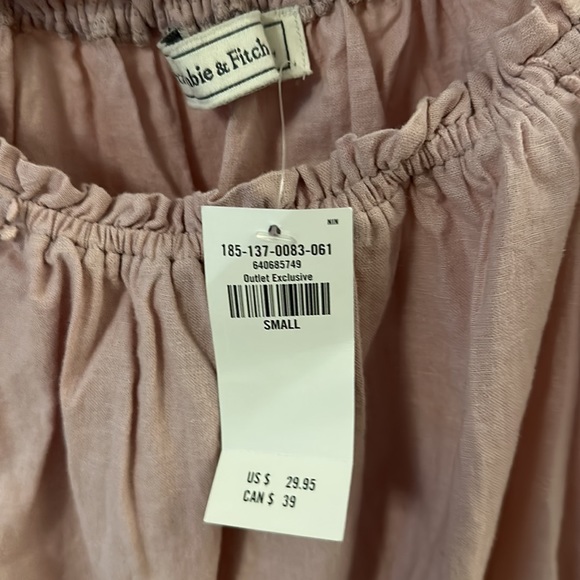 Abercrombie off the shoulder top - Picture 2 of 3